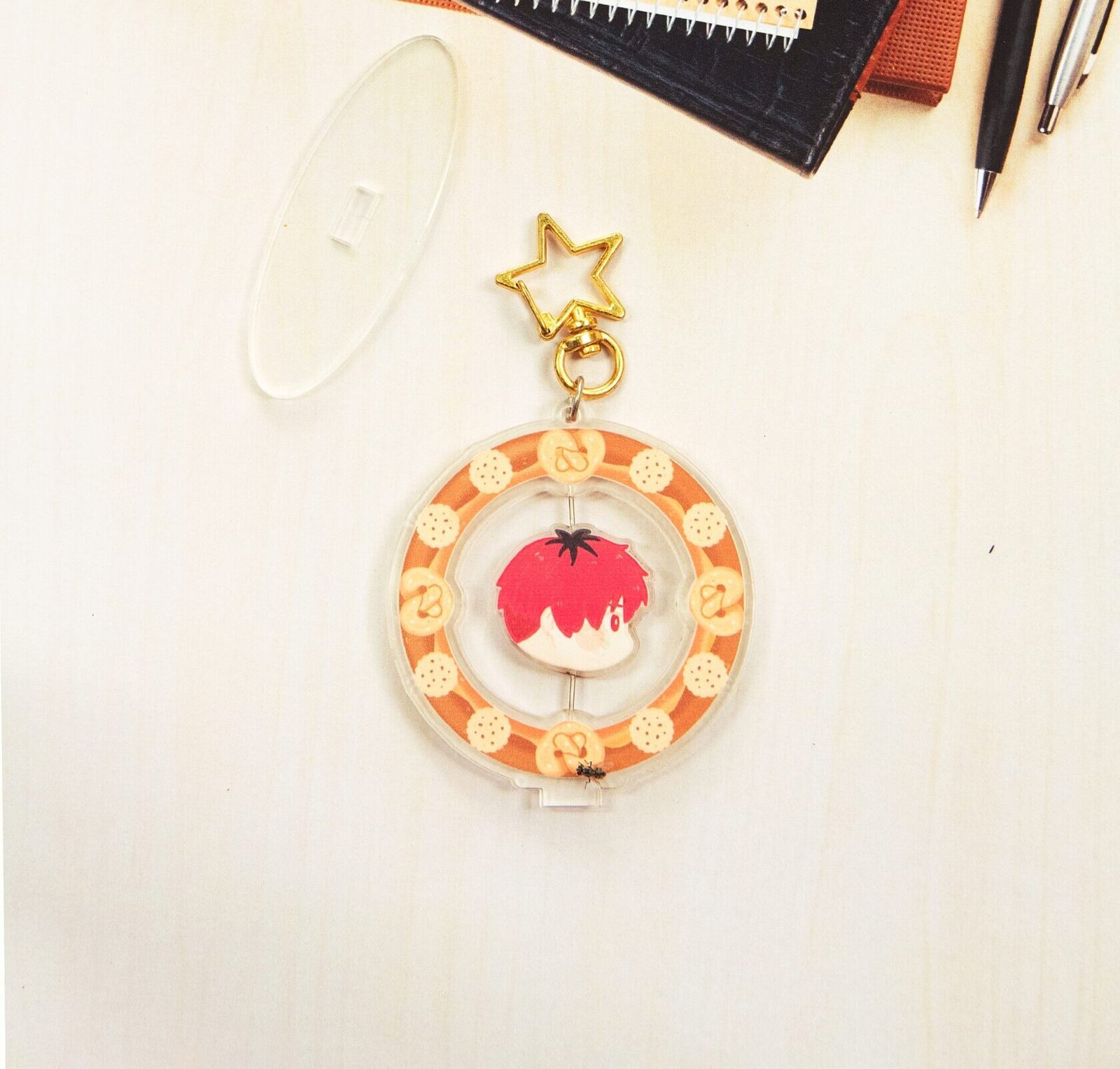 Corner To Bloom : Hollow Rotating Standee - Stark