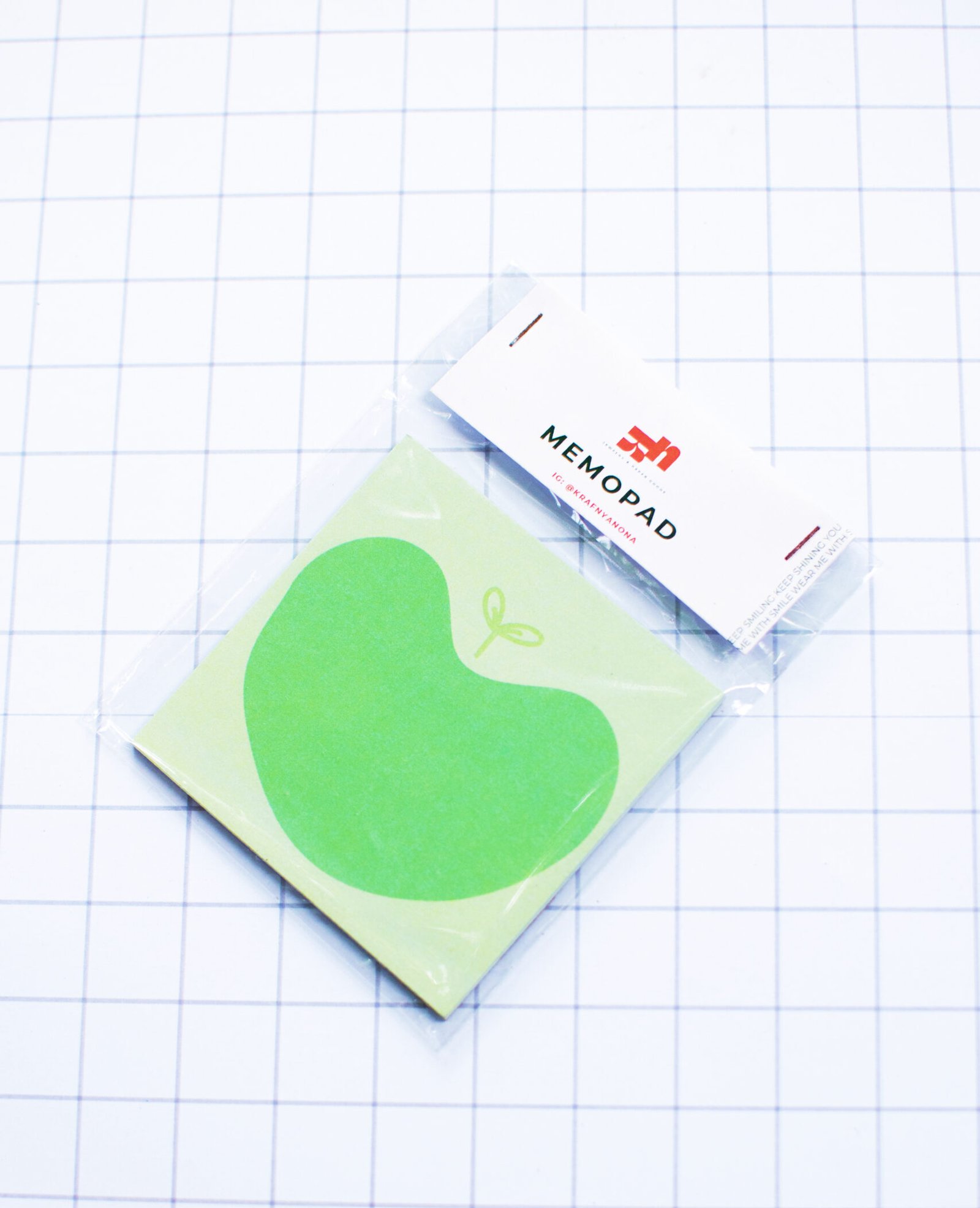 Krafnya Nona: Koleksi Memopad "Quirky Shapes"